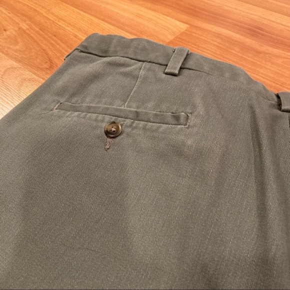 Haggar generations Men's Khaki Pants 38 X 32 Flat Front Hidden Comfort Waistband - Picture 6 of 12